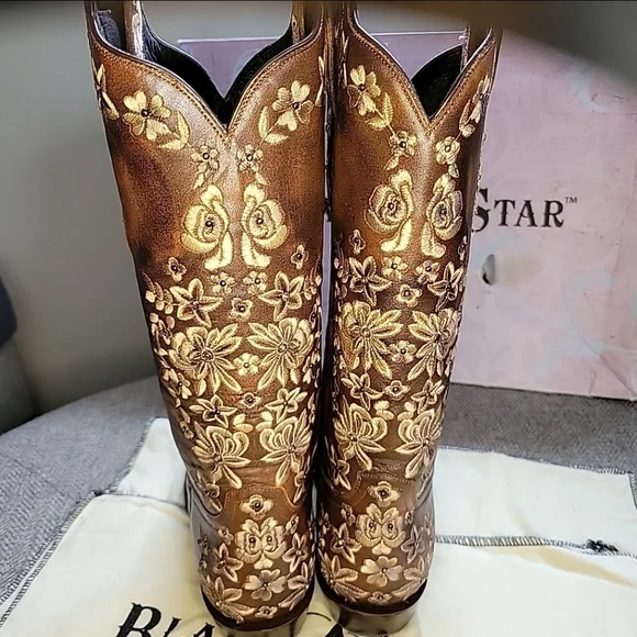 Cream and Brown Heeled Boots with Intricate Embroidery - Picture 8 of 9